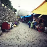 mall road in kasauli